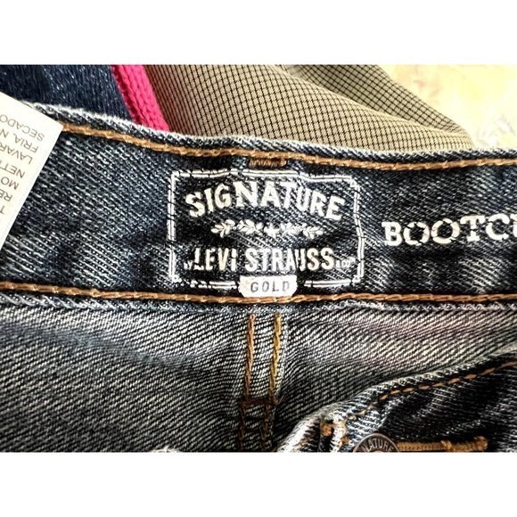 LEVI Strauss Signature Gold Womens Bootcut Jeans W29 Excellent Shape 8" Rise - Picture 5 of 10
